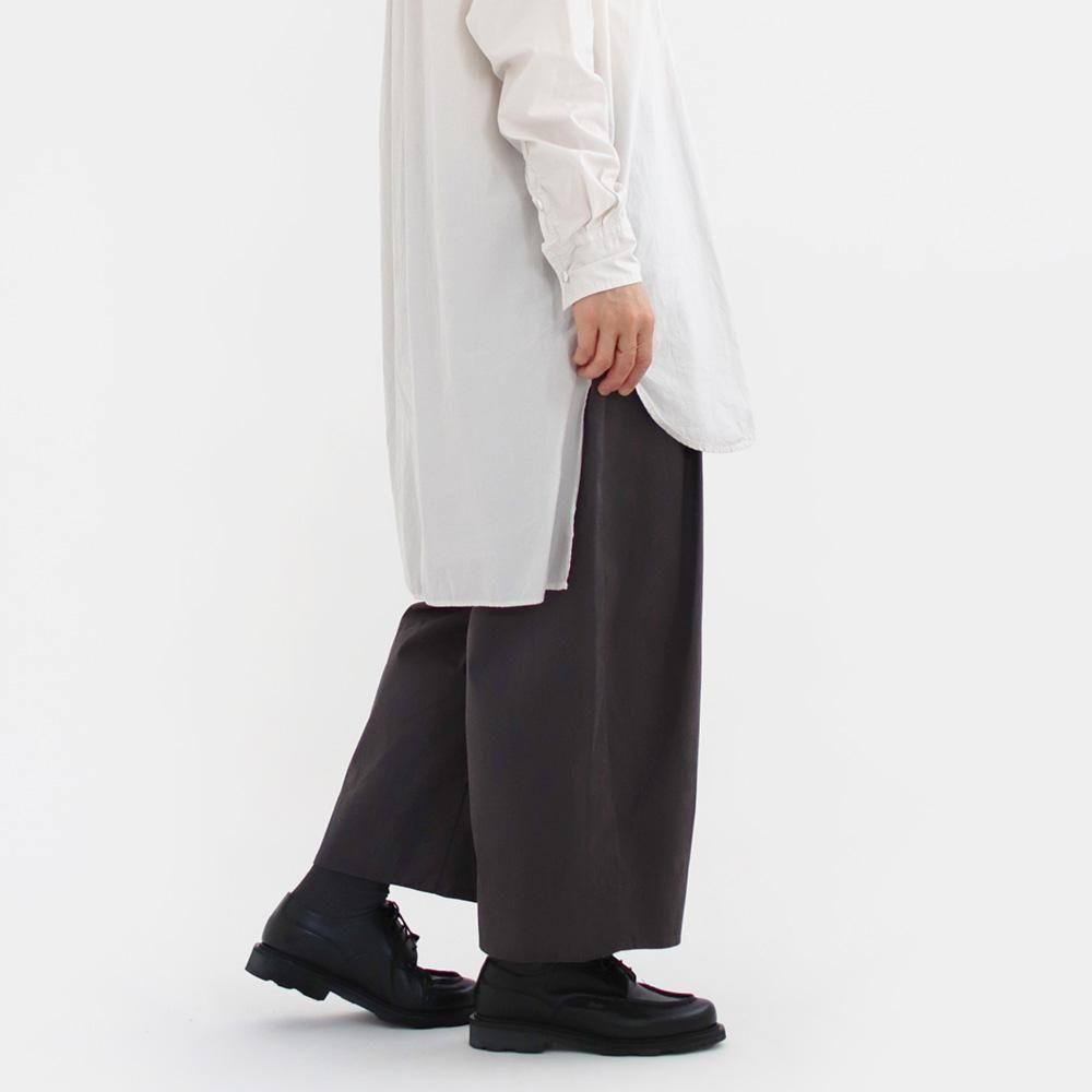 【a.b/アプントビー】 EASY PANTS apuntob（アプントビー）コットン・クロップドイージーパンツ