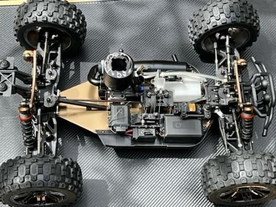 1/8 GPトラック ブラックパンサー28エンジン搭載 - ラジコンカー専門店