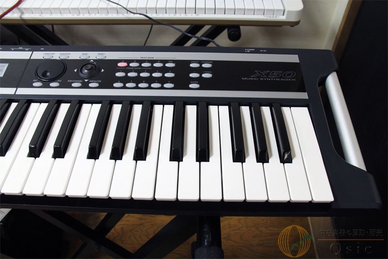 取引終了】KORG X50 軽量シンセサイザー キーボード 61鍵盤 - 鍵盤楽器 
