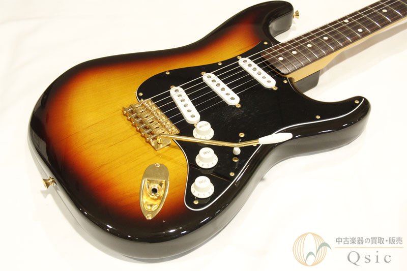 Fender Japan ST62G 【返品OK】[QK158] - 中古楽器の販売 【Qsic】 全国から絶え間なく中古楽器が集まる店