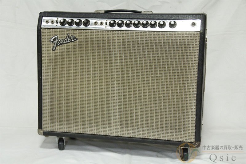 Fender Twin Reverb Silver Face 1974年製 [UK027] - 中古楽器の販売 【Qsic】  全国から絶え間なく中古楽器が集まる店