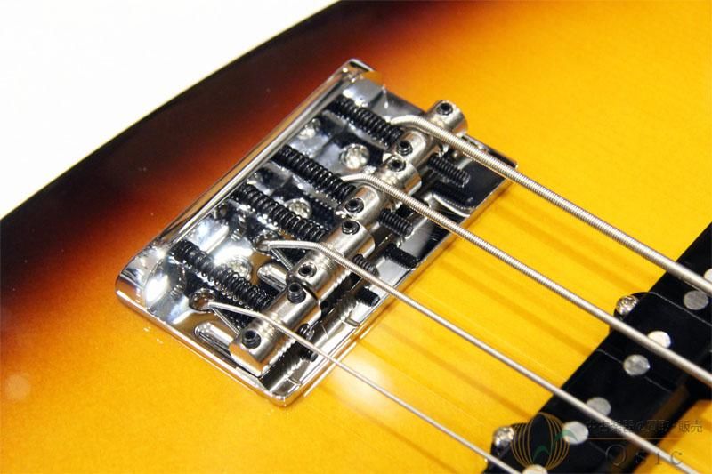 Fender Limited Edition Suona Jazz Bass Thinline 2023年製