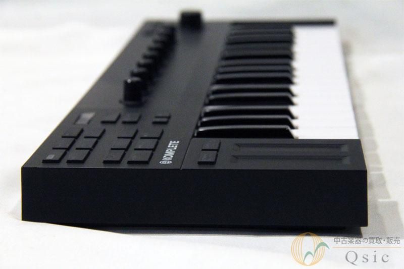 KOMPLETE   Komplete Kontrol M32  中古品 Native Instruments Komplete Kontrol M32 [SL020]【神戸店在庫