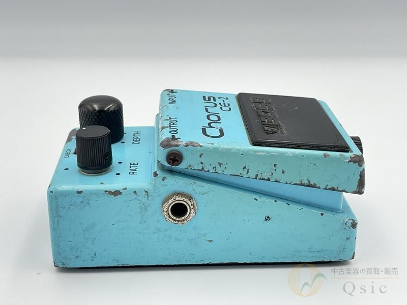 当時品 BOSS CE-2 ジャンク品　本来銀ネジ BOSS CE-2 アナログコーラス（銀ネジ＆黒ネジ）を比較レビュー
