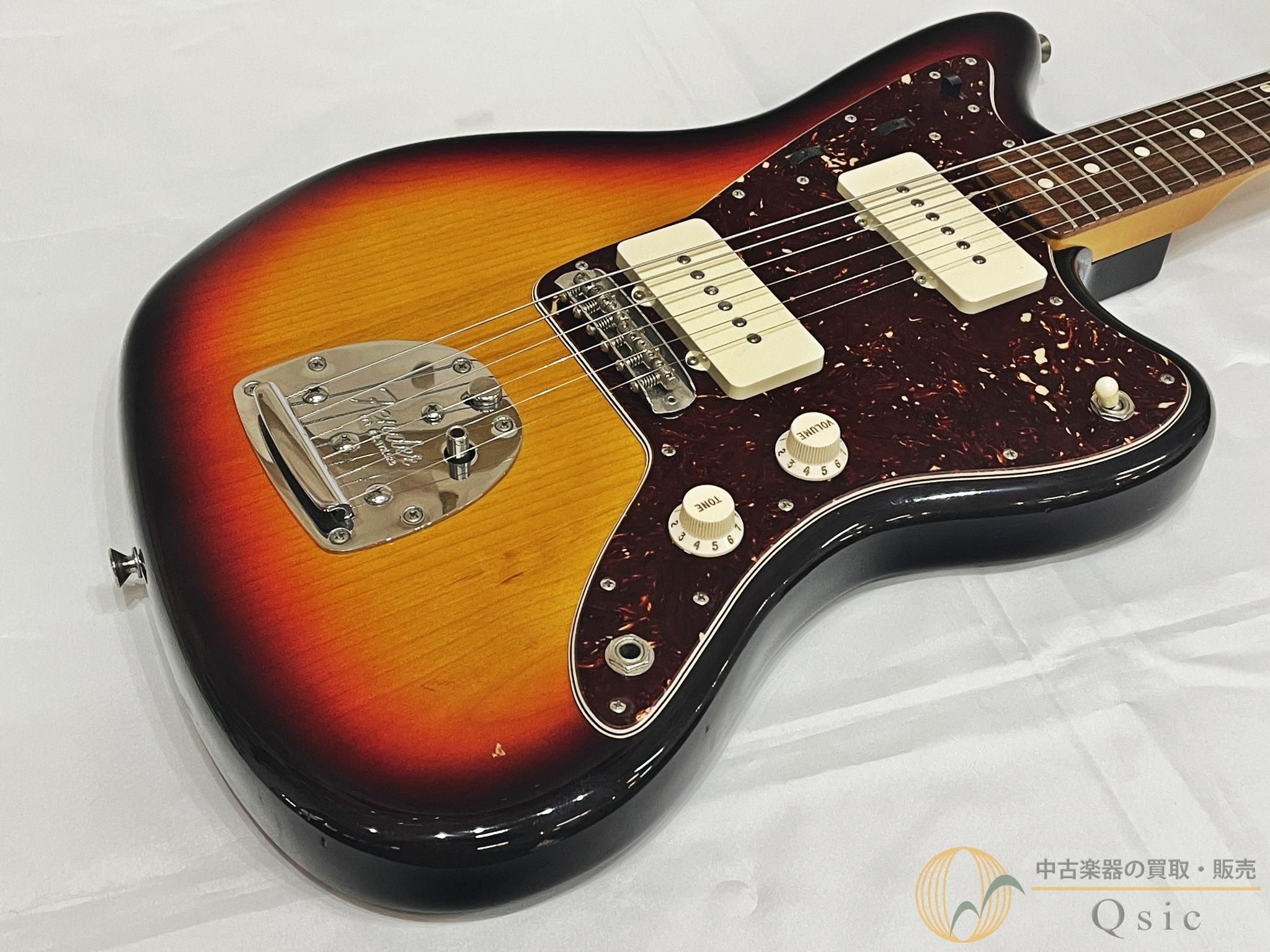 ギター Fender USA 62-Jazzmaster 3CS Fender Custom Shop '62 Jazzmaster, Relic, Aged 3-Color Sunburst