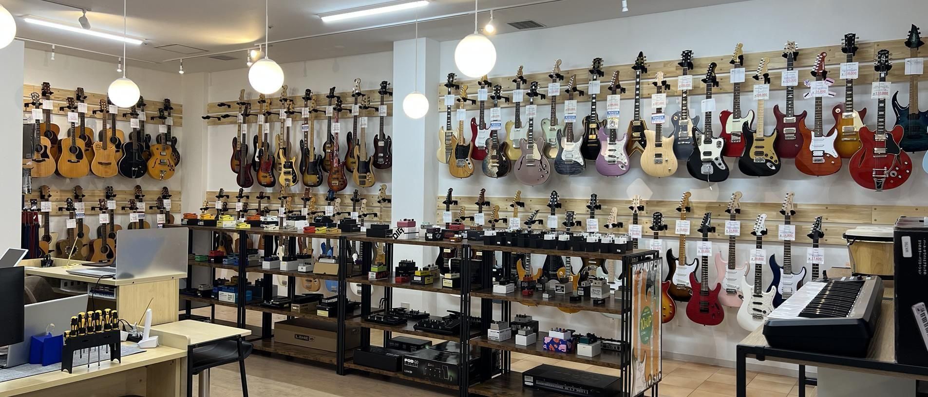 中古楽器の販売 【Qsic】 全国から絶え間なく中古楽器が集まる店