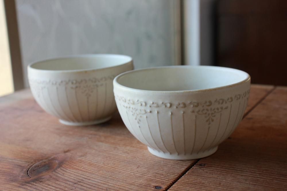 和田由記子さん ホワイト小鉢 和田由記子さん ホワイト小鉢 作家さんのご紹介 :: 和田由記子