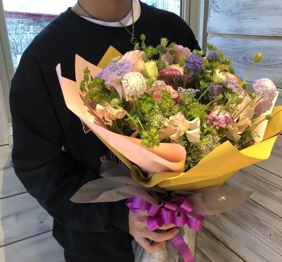 心斎橋の花屋フローリストナナ【おまかせフレッシュブーケロングタイプ