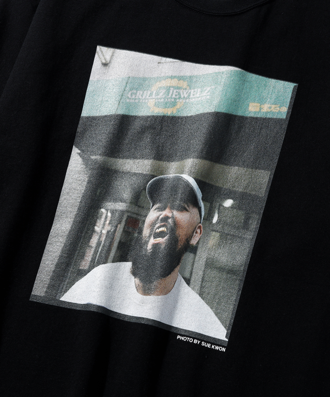 WTAPS®  SUE KWON  GRILLZ JEWELZ 20th Anniversary Tee - BLACK