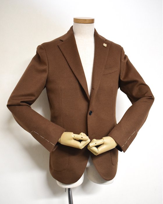 LARDINI カシミアジャケット袖丈…約635cm