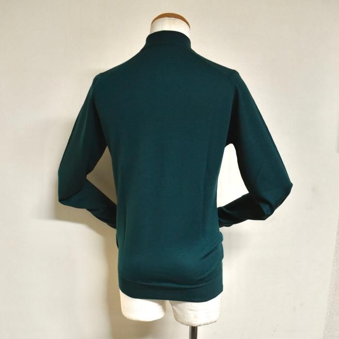 JOHN SMEDLEY】「HARCOURT」30Gメリノウールモックネックニット