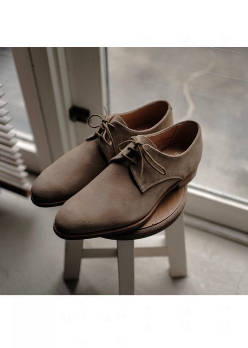 【CROCKETT&JONES】 「Waterford」スエードプレーントゥシューズ - SUGURU SHOP