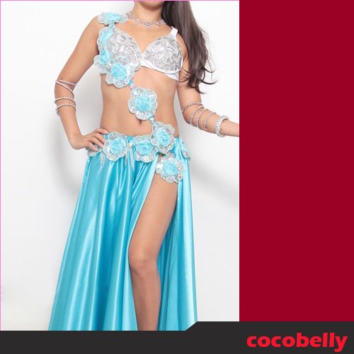 ココベリー　ベリーダンス衣装　オリエンタル衣装 格安 ダンス用品　限定復活衣装はすぐの発送ができます　オリジナルデザイン