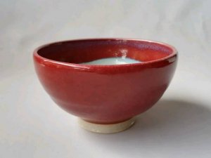 三池焼窯元の赤いご飯茶碗大(辰砂飯碗中白)【還暦や退職などのプレゼントに最適の九州熊本の手作り陶器です】