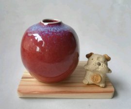 三池焼窯元・赤い花入れ＆子犬(辰砂花入れ＆子犬)【還暦祝いや退職祝いなどのプレゼントに最適の九州熊本の手作り陶器です】