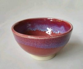 三池焼窯元の流し模様の赤いご飯茶碗小(辰砂流飯碗)【還暦祝いや退職祝いなどのプレゼントに最適の九州熊本の手作り陶器です】