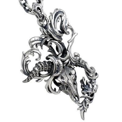 GIGOR】フリストペンダント【チェーンつき】