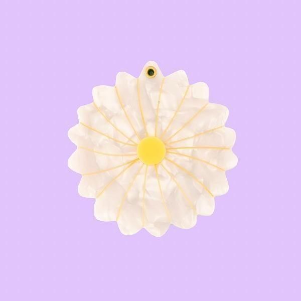 <img class='new_mark_img1' src='https://img.shop-pro.jp/img/new/icons8.gif' style='border:none;display:inline;margin:0px;padding:0px;width:auto;' />coucousuzette　ククシュゼット　Daisy Mirror　ポケットミラー