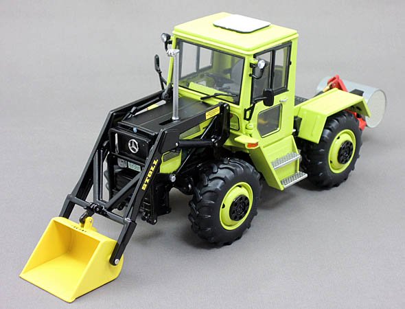 Weise-toys 1/32 Mercedes-Benz MB-trac 900 with Front Loader
