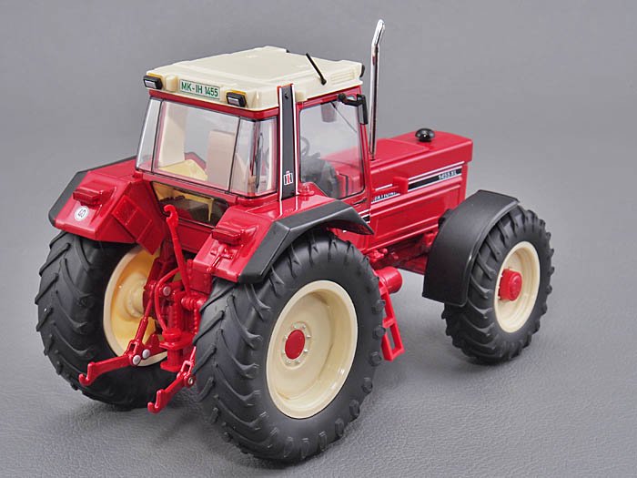 2022新入荷 wiking トラクター 1/32 1455 IH Case ミニカー