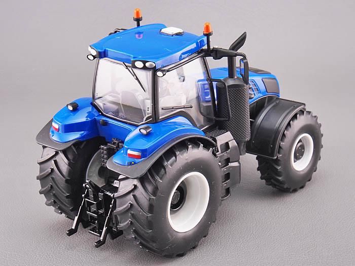 BRITAINS 1/32 New Holland T8.435 - ブンブンガレーヂ/BoomBoomGarage