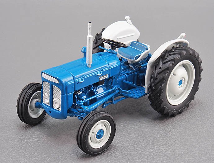 U_H 1/32 Fordson Super Dexta - ブンブンガレーヂ/BoomBoomGarage