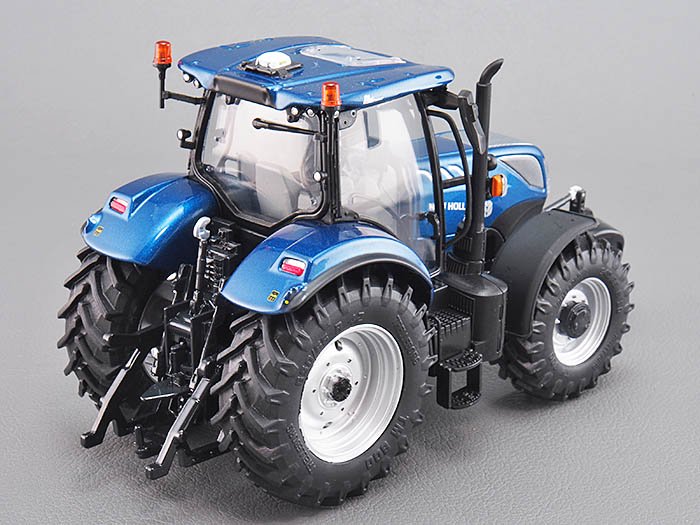 U_H 1/32 New Holland T7.210 Blue Power Auto Command -  ブンブンガレーヂ/BoomBoomGarage