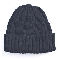 <img class='new_mark_img1' src='https://img.shop-pro.jp/img/new/icons49.gif' style='border:none;display:inline;margin:0px;padding:0px;width:auto;' />VICTIM - ×CA4LA CABLE KNIT CAP