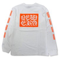<img class='new_mark_img1' src='https://img.shop-pro.jp/img/new/icons49.gif' style='border:none;display:inline;margin:0px;padding:0px;width:auto;' />NEWERA - LS COTTON TEE SAND OLD ENGLISH