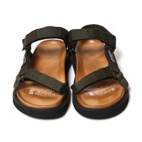 <img class='new_mark_img1' src='https://img.shop-pro.jp/img/new/icons49.gif' style='border:none;display:inline;margin:0px;padding:0px;width:auto;' />CALEE -  LUCA IACHINI Leather sandals