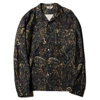 <img class='new_mark_img1' src='https://img.shop-pro.jp/img/new/icons49.gif' style='border:none;display:inline;margin:0px;padding:0px;width:auto;' />CALEE - Print nel paisley pattern L/S shirt