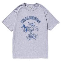 <img class='new_mark_img1' src='https://img.shop-pro.jp/img/new/icons49.gif' style='border:none;display:inline;margin:0px;padding:0px;width:auto;' />CHALLENGER - xSKETCH POPS UP TEE