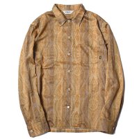 <img class='new_mark_img1' src='https://img.shop-pro.jp/img/new/icons49.gif' style='border:none;display:inline;margin:0px;padding:0px;width:auto;' />CALEE - Satin paisley stripe L/S shirt
