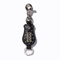 <img class='new_mark_img1' src='https://img.shop-pro.jp/img/new/icons49.gif' style='border:none;display:inline;margin:0px;padding:0px;width:auto;' />CALEE - Leather studs key ring