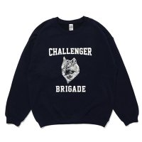 <img class='new_mark_img1' src='https://img.shop-pro.jp/img/new/icons49.gif' style='border:none;display:inline;margin:0px;padding:0px;width:auto;' />CHALLENGER - WOLF COLLEGE C/N SWEAT