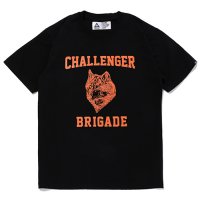 <img class='new_mark_img1' src='https://img.shop-pro.jp/img/new/icons49.gif' style='border:none;display:inline;margin:0px;padding:0px;width:auto;' />CHALLENGER - WOLF COLLEGE TEE