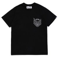 <img class='new_mark_img1' src='https://img.shop-pro.jp/img/new/icons49.gif' style='border:none;display:inline;margin:0px;padding:0px;width:auto;' />CHALLENGER - BANDANNA PKT TEE