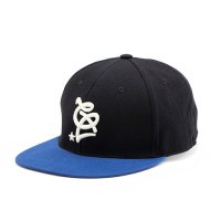 <img class='new_mark_img1' src='https://img.shop-pro.jp/img/new/icons49.gif' style='border:none;display:inline;margin:0px;padding:0px;width:auto;' />CALEE - Base ball cap