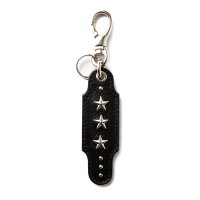 <img class='new_mark_img1' src='https://img.shop-pro.jp/img/new/icons49.gif' style='border:none;display:inline;margin:0px;padding:0px;width:auto;' />CALEE - Studs leather key ring