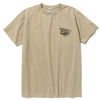 <img class='new_mark_img1' src='https://img.shop-pro.jp/img/new/icons49.gif' style='border:none;display:inline;margin:0px;padding:0px;width:auto;' />CALEE - Logo print stretch t-shirt