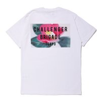 <img class='new_mark_img1' src='https://img.shop-pro.jp/img/new/icons49.gif' style='border:none;display:inline;margin:0px;padding:0px;width:auto;' />CHALLENGER - CAMELLIA TEE