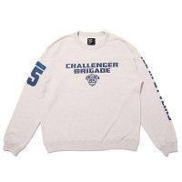 <img class='new_mark_img1' src='https://img.shop-pro.jp/img/new/icons49.gif' style='border:none;display:inline;margin:0px;padding:0px;width:auto;' />CHALLENGER - BRIGADE SWEAT
