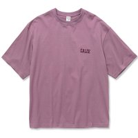 <img class='new_mark_img1' src='https://img.shop-pro.jp/img/new/icons49.gif' style='border:none;display:inline;margin:0px;padding:0px;width:auto;' />CALEE - Drop shoulder logo embroidery t-shirt