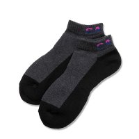 <img class='new_mark_img1' src='https://img.shop-pro.jp/img/new/icons5.gif' style='border:none;display:inline;margin:0px;padding:0px;width:auto;' />CALEE - CALEE Logo short socks