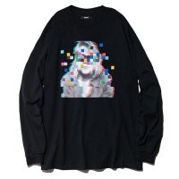 <img class='new_mark_img1' src='https://img.shop-pro.jp/img/new/icons22.gif' style='border:none;display:inline;margin:0px;padding:0px;width:auto;' />glamb -  Behind Mosaic Long Sleeve T (50%OFF)