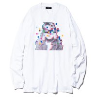 <img class='new_mark_img1' src='https://img.shop-pro.jp/img/new/icons5.gif' style='border:none;display:inline;margin:0px;padding:0px;width:auto;' />glamb -  Behind Mosaic Long Sleeve T