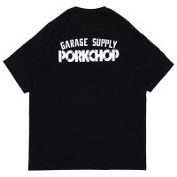 <img class='new_mark_img1' src='https://img.shop-pro.jp/img/new/icons49.gif' style='border:none;display:inline;margin:0px;padding:0px;width:auto;' />PORKCHOP - BLOCK STENCIL TEE