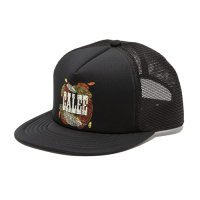 <img class='new_mark_img1' src='https://img.shop-pro.jp/img/new/icons49.gif' style='border:none;display:inline;margin:0px;padding:0px;width:auto;' />CALEE - CALEE Feather logo print mesh cap