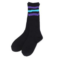 <img class='new_mark_img1' src='https://img.shop-pro.jp/img/new/icons49.gif' style='border:none;display:inline;margin:0px;padding:0px;width:auto;' />CHALLENGER - BORDER SOCKS