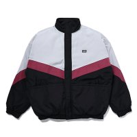 <img class='new_mark_img1' src='https://img.shop-pro.jp/img/new/icons49.gif' style='border:none;display:inline;margin:0px;padding:0px;width:auto;' />CHALLENGER - NYLON RUNNER JACKET